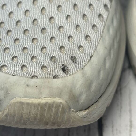 Sorel Women’s Kinetic Impact Strap Sneakers Dove Moonstone Shoes - Size 10 - Picture 3 of 12